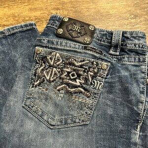 Mid Me size 32 Boot cut